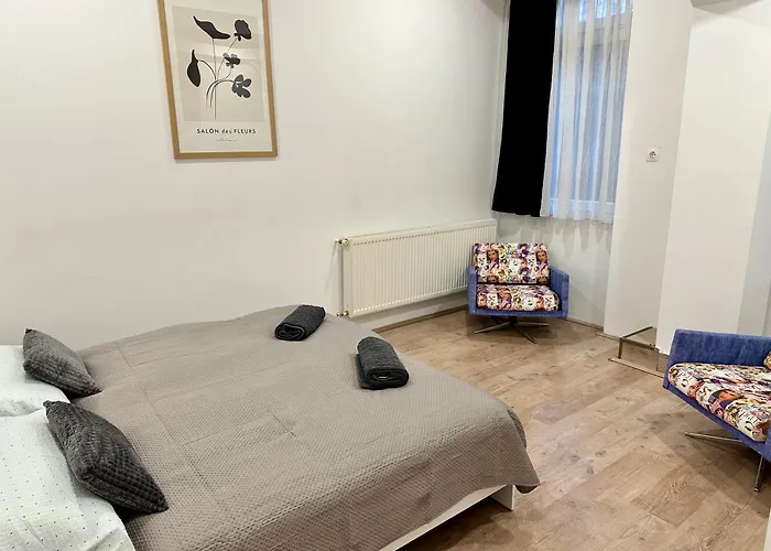 Apartament X Pécs